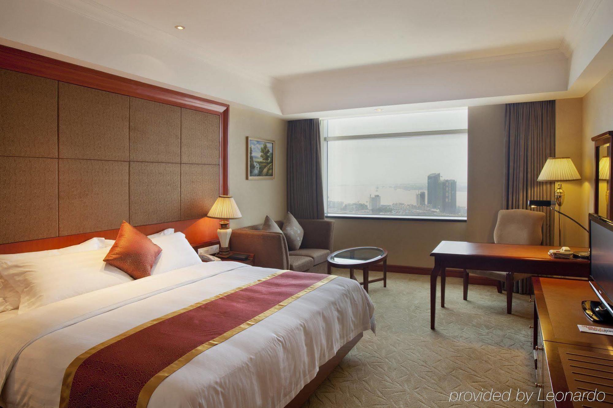 Готель Crowne Plaza Wuhu Номер фото