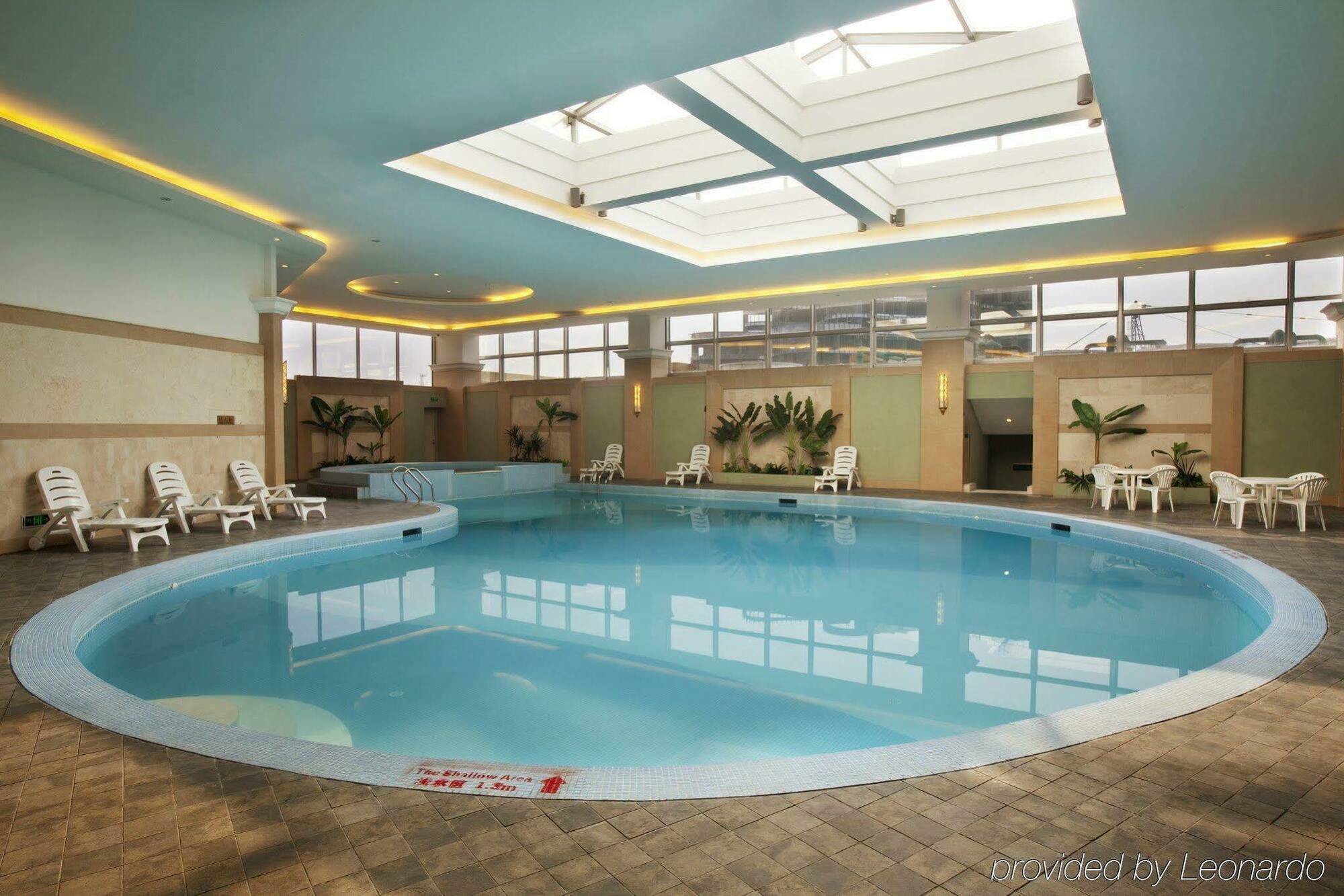Готель Crowne Plaza Wuhu Екстер'єр фото